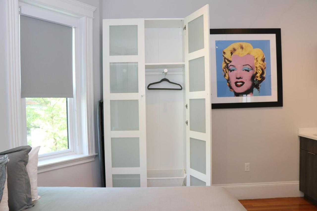 A Stylish Stay W/ A Queen Bed, Heated Floors.. #14 Brookline Ngoại thất bức ảnh